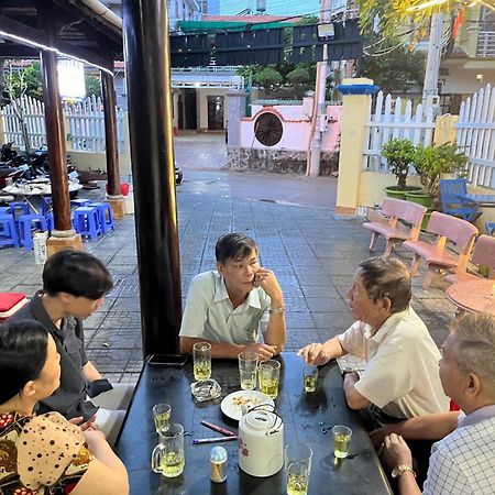 Hoang Oanh Motel Long Hai Buitenkant foto