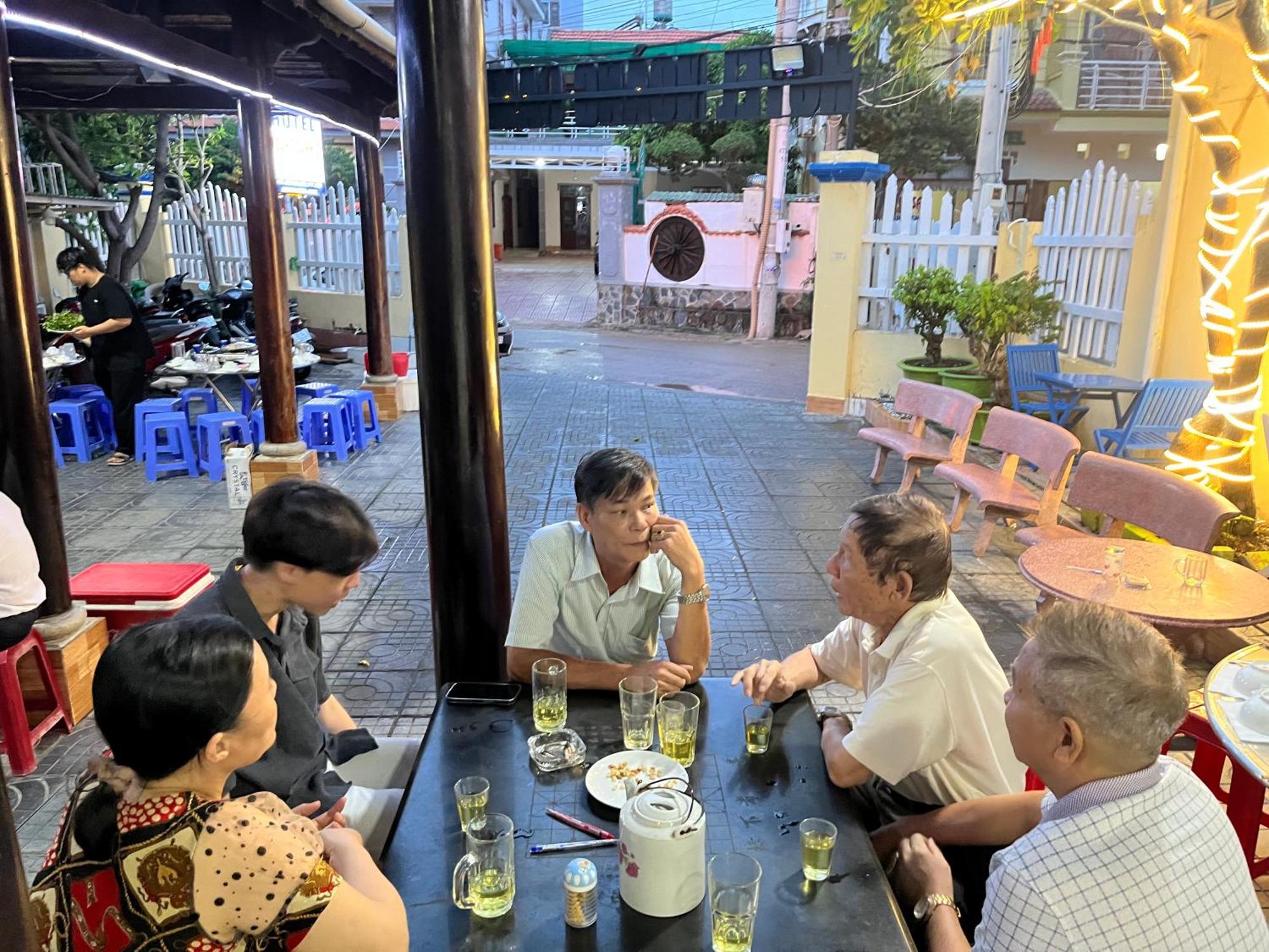 Hoang Oanh Motel Long Hai Buitenkant foto